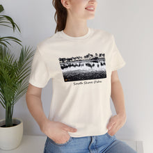 Load image into Gallery viewer, Unisex Tee: South Shore Lagoon