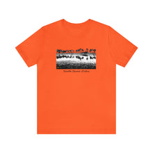 Load image into Gallery viewer, Unisex Tee: South Shore Lagoon