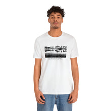 Load image into Gallery viewer, Unisex Tee: South Shore Lagoon
