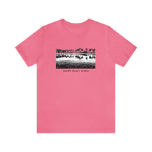 Load image into Gallery viewer, Unisex Tee: South Shore Lagoon
