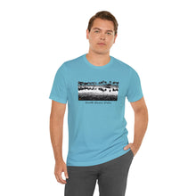 Load image into Gallery viewer, Unisex Tee: South Shore Lagoon
